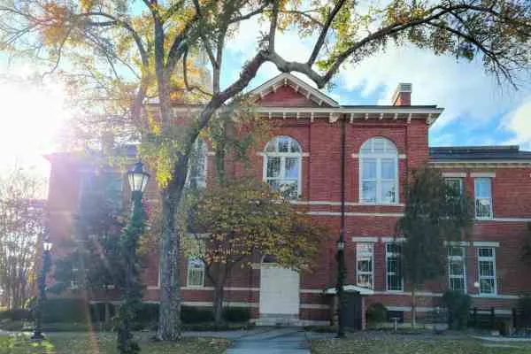 courthouse in lawrenceville georgia
