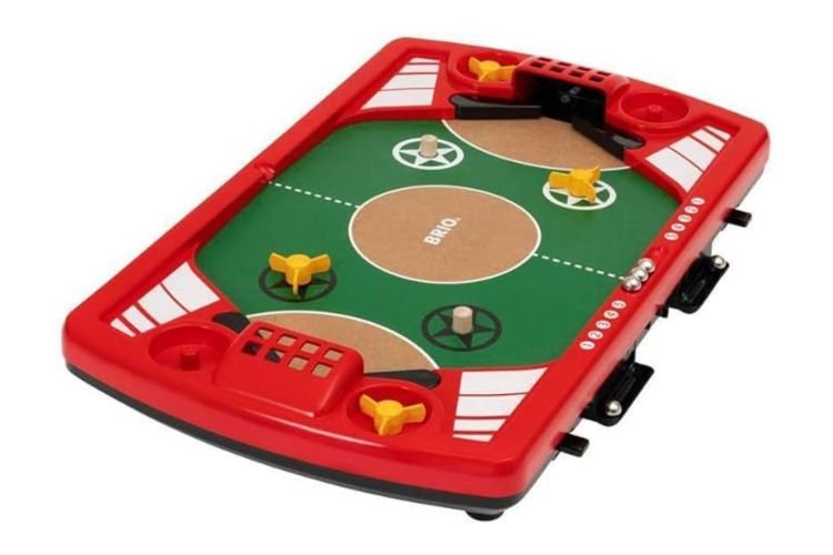 Sustainable pong game with red board on green playing field