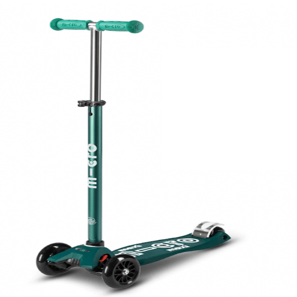 Sustainable kick scooter in sea foam green