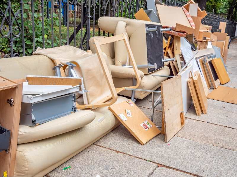Guide on proper furniture disposal