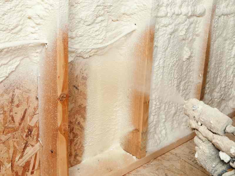 spray foam insulation in basement