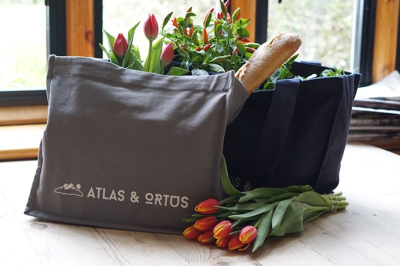 Canvas bags of zero waste products